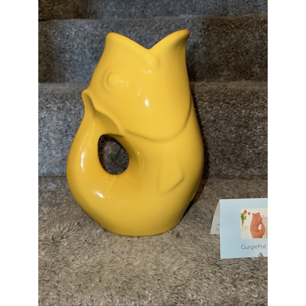 Gurglepot Fish Pitcher Sunflower Yellow Vase 9 1/2" 42oz Gurgles When Poured - Picture 4 of 8